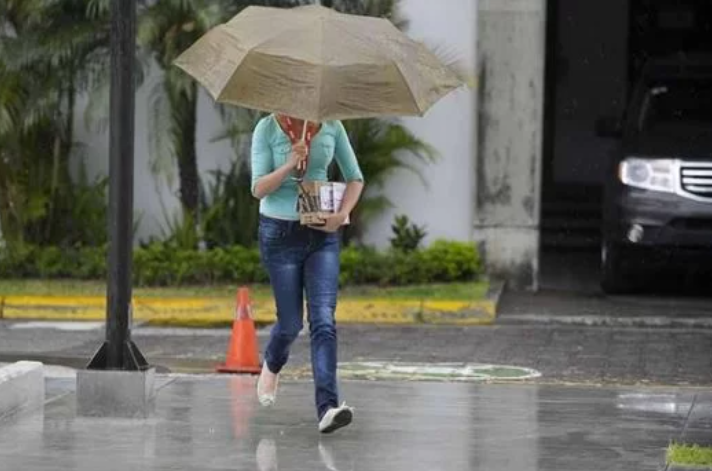 Lluvias débiles se esperan para este jueves en el país Lluvias débiles se esperan para este jueves en el país