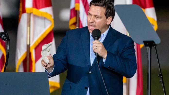 DeSantis anuncia coalición de alguaciles de todo EEUU contra el «colapso» de la frontera DeSantis anuncia coalición de alguaciles de todo EEUU contra el «colapso» de la frontera