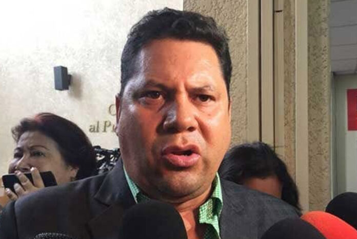 El abogado Iván Martínez quien formó parte de la defensa de JOH ha sufrido un atentado