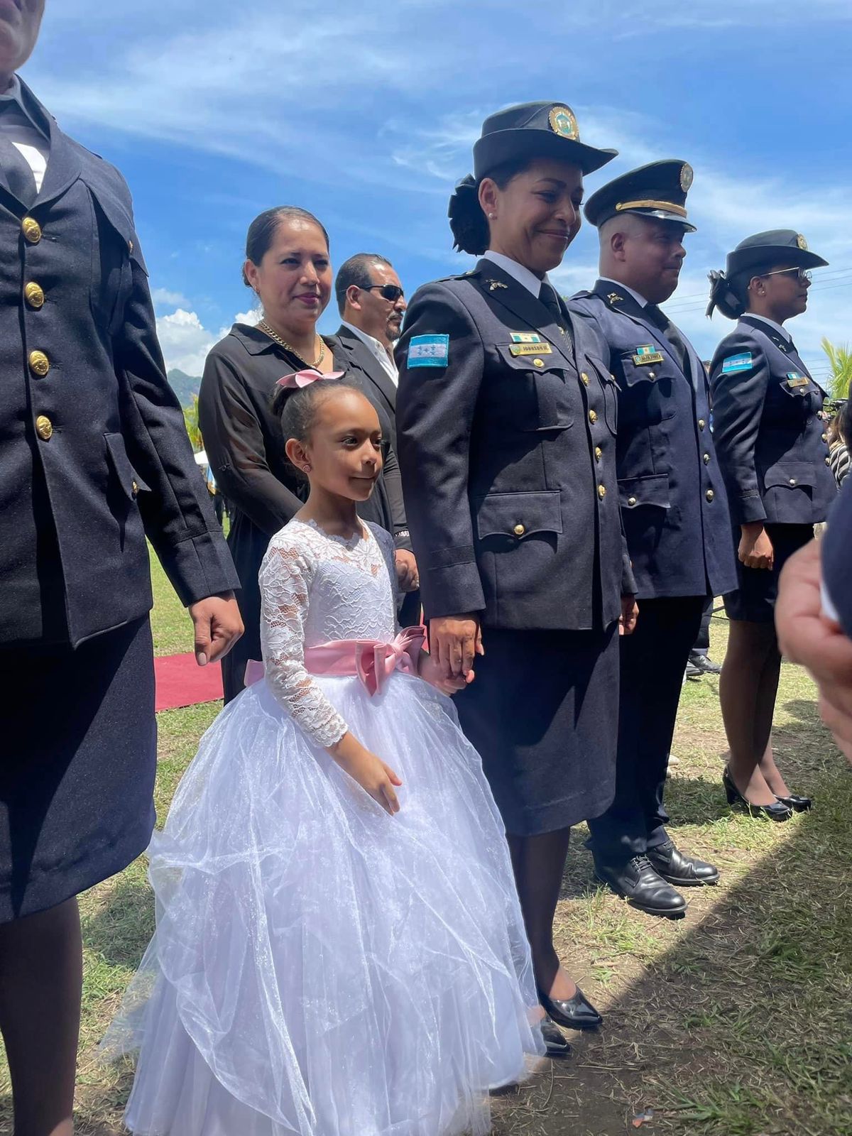 «Si se puede» testimonio de hondureña que fue ascendida en la Policía y tuvo que bajar 42 libras para lograr su objetivo