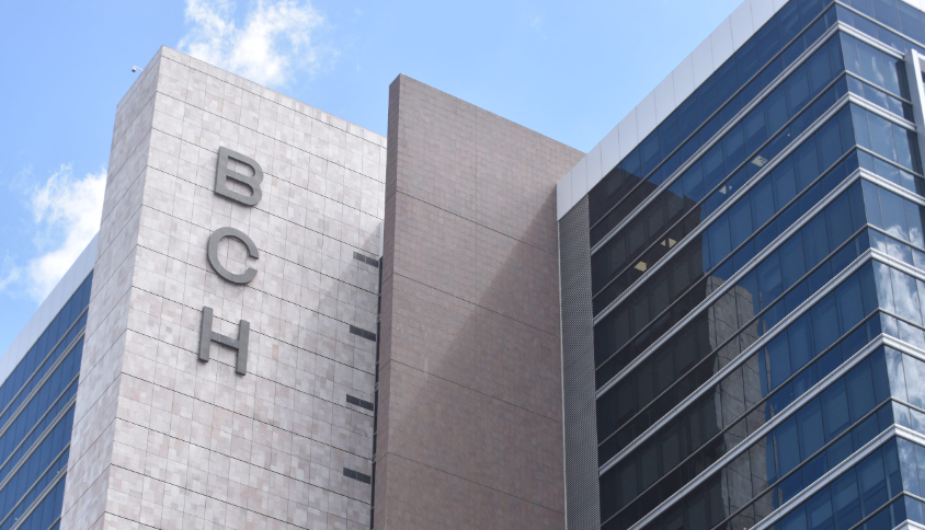 COHEP: Advierten que la moneda está en riesgo de devaluación por baja de reservas internacionales