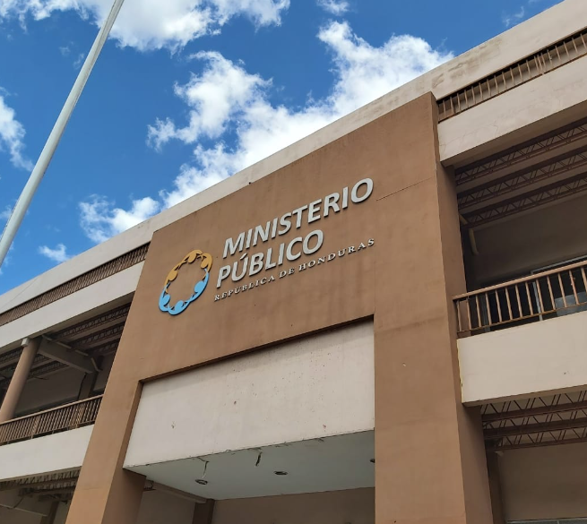 JUNTA PROPONENTE: Dos postulantes más quedan fuera en el proceso de elección del Fiscal General y Adjunto JUNTA PROPONENTE: Dos postulantes más quedan fuera en el proceso de elección del Fiscal General y Adjunto