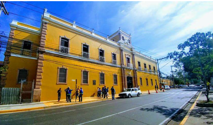 Director del Hospital San Felipe clama auxilio por tomas de colectivos de Libre