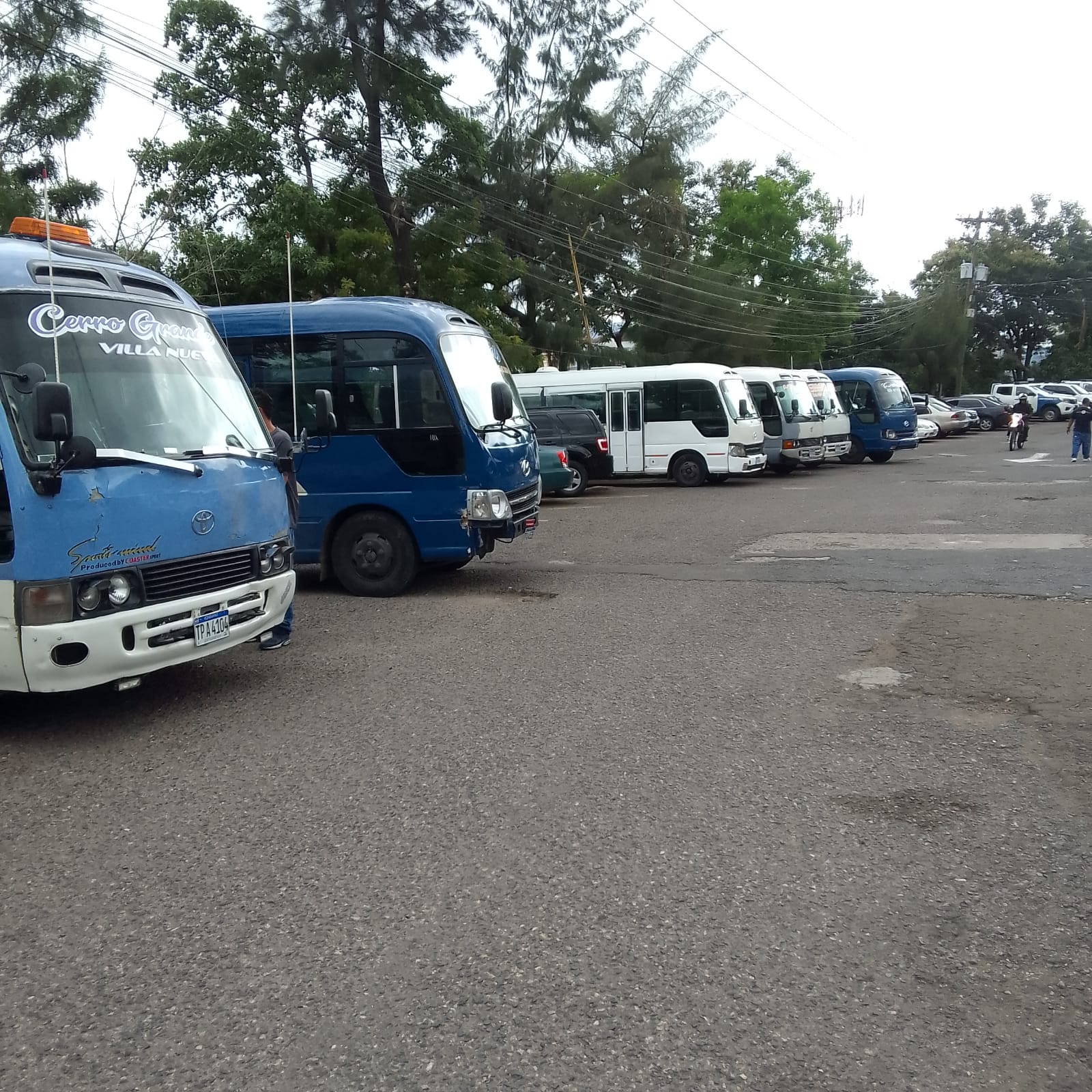 ¡ANDAN RECIOS! Sancionan a conductores de buses y decomisan varias unidades del transporte público