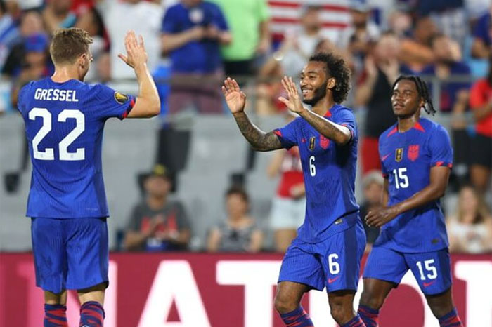 2-2. EE.UU. elimina a Canadá en los penaltis y se medirá con Panamá en las semifinales 2-2. EE.UU. elimina a Canadá en los penaltis y se medirá con Panamá en las semifinales