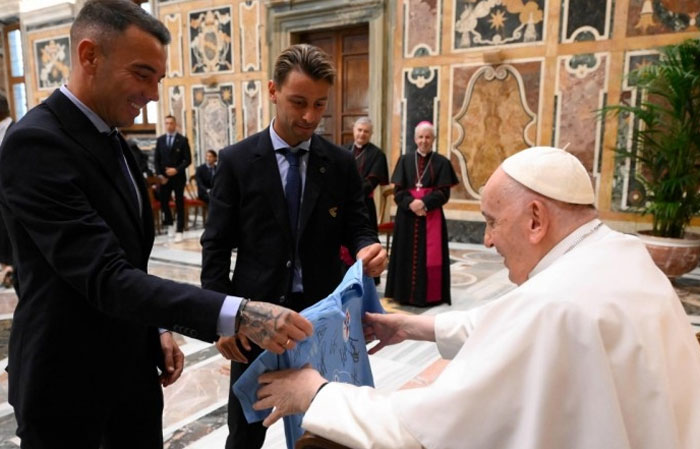 El papa recibe al Celta de Vigo y recuerda el vínculo con su Argentina y la migración El papa recibe al Celta de Vigo y recuerda el vínculo con su Argentina y la migración