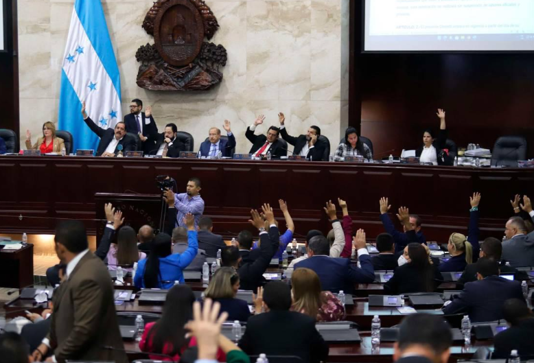 CNA: Congreso pagó más de L. 60 millones en sueldos a diputados faltistas