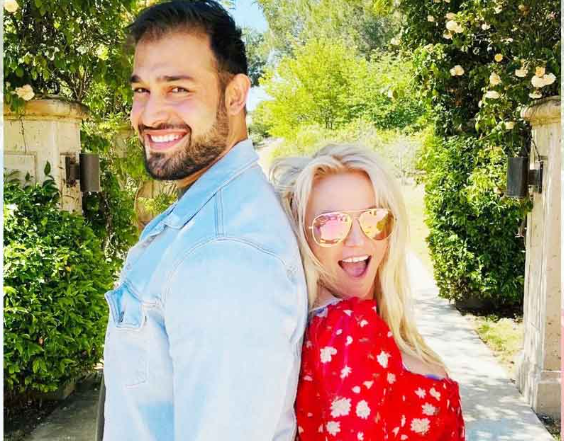 Sam amenaza con revelar información de Britney si no negocian acuerdo prenupcial