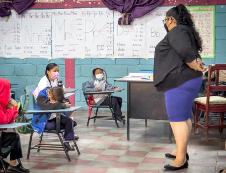 ASJ: “Los días de clase perdidos en el sistema educativo público se han mantenido en 28 desde junio”