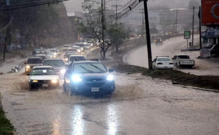 Codem intensifica labores de limpieza ante aumento de lluvias