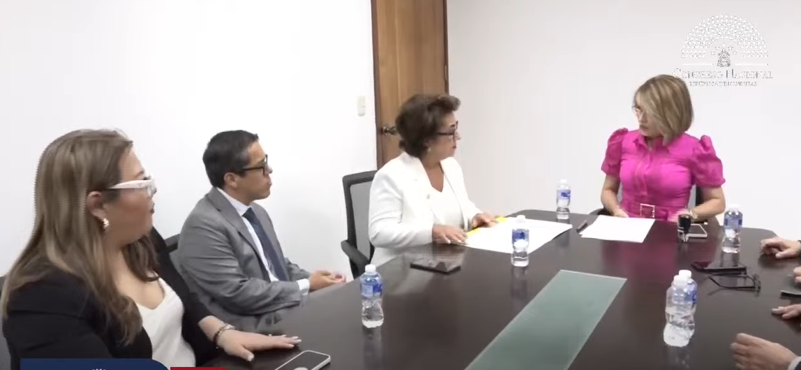 Junta Proponente entrega lista oficial de los cinco candidatos a Fiscal General y Adjunto al CN