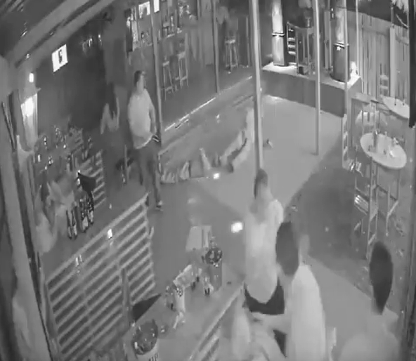 De varios impactos de bala mueren dos hombres luego de acalorada discusión en Sonaguera, Colón