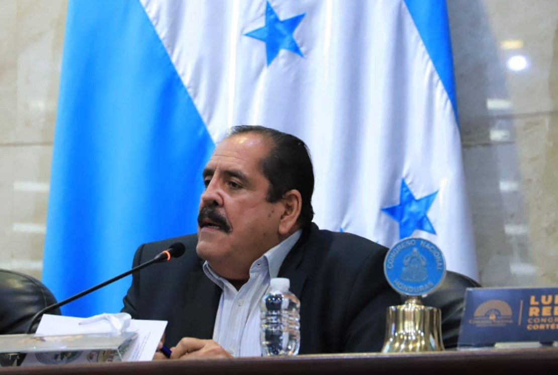 Carlos Zelaya: “Esperamos no tomar decisiones que vayan fuera de la Constitución”