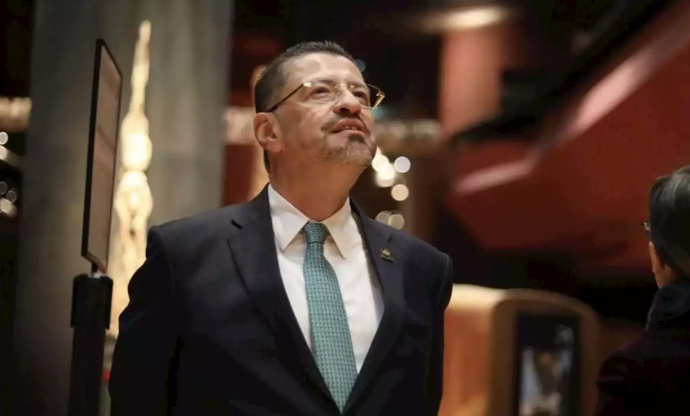 Investigarán al presidente de Costa Rica por presunto tráfico de influencias Investigarán al presidente de Costa Rica por presunto tráfico de influencias