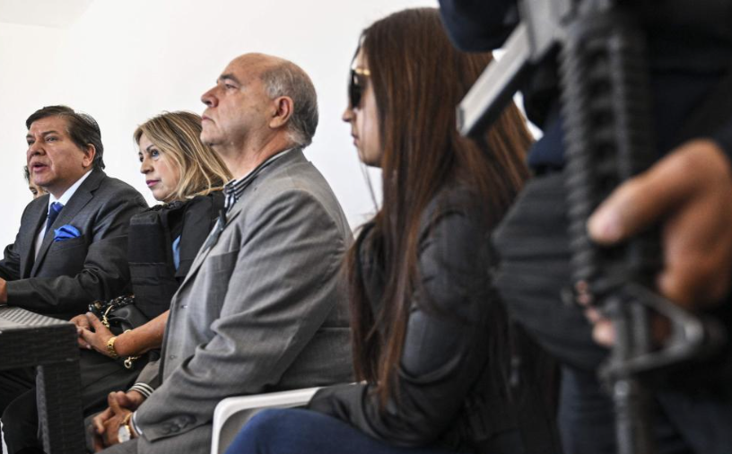 Familiares de Villavicencio denuncian al presidente de Ecuador