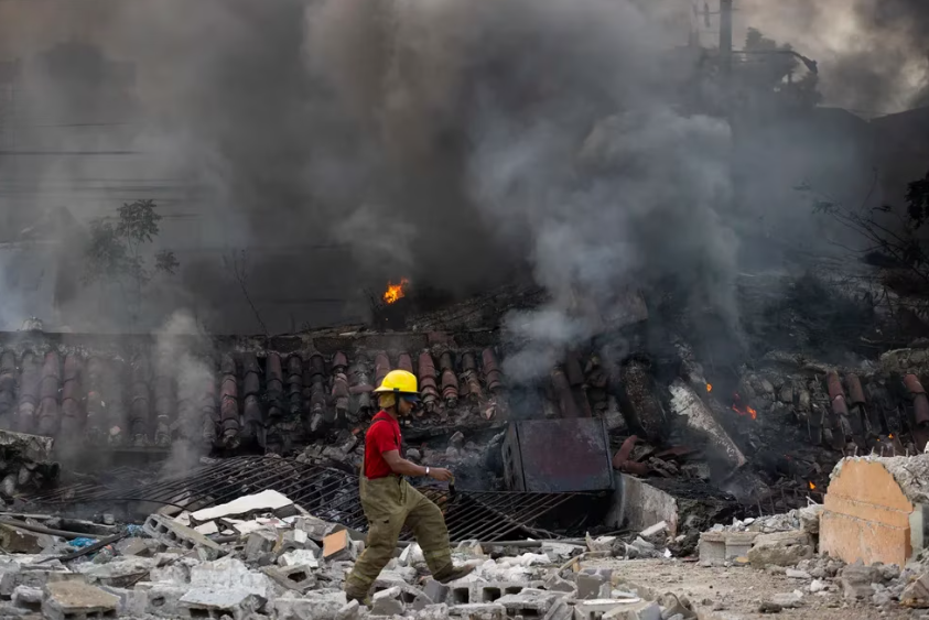 Subió el balance de víctimas por la explosión en República Dominicana: 27 muertos, 59 heridos y diez desaparecidos