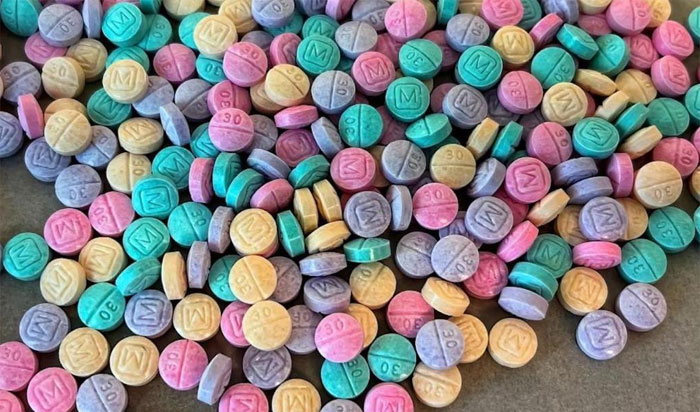 «Todo muestra que el fentanilo sí se fabrica en México», según Jefe antidrogas de EEUU