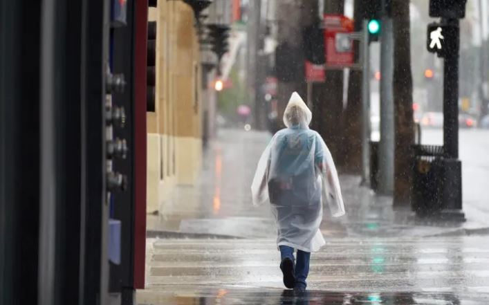 Baja California, al norte de México, resiente primeros efectos de tormenta tropical Hilary Baja California, al norte de México, resiente primeros efectos de tormenta tropical Hilary