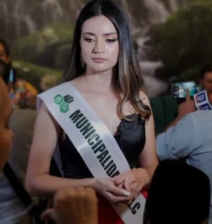 Joven sordomuda se convierte en inspiración en certamen de belleza en Copán