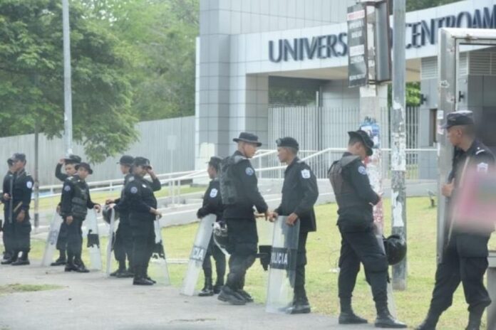 Jueza ordena a la universidad jesuita UCA de Nicaragua traspasar sus bienes al Estado