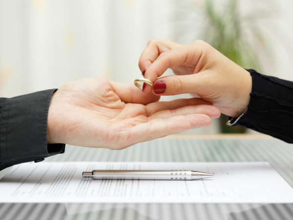 Se incrementan los divorcios en Honduras Se incrementan los divorcios en Honduras