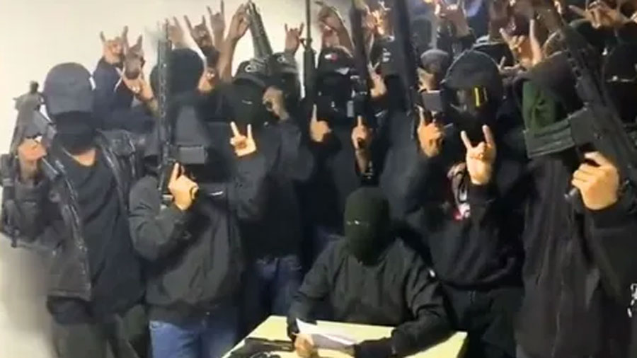 Grupo de encapuchados se atribuyó el asesinato del candidato Villavicencio Grupo de encapuchados se atribuyó el asesinato del candidato Villavicencio