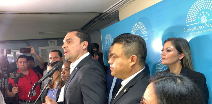 Partido Nacional continúa respaldando propuesta del PSH