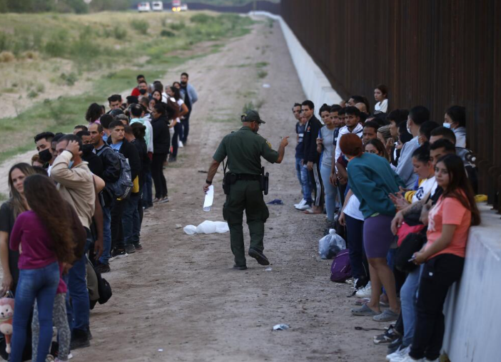 Laura Dogu: EEUU mantiene trabajo por derechos de migrantes en frontera