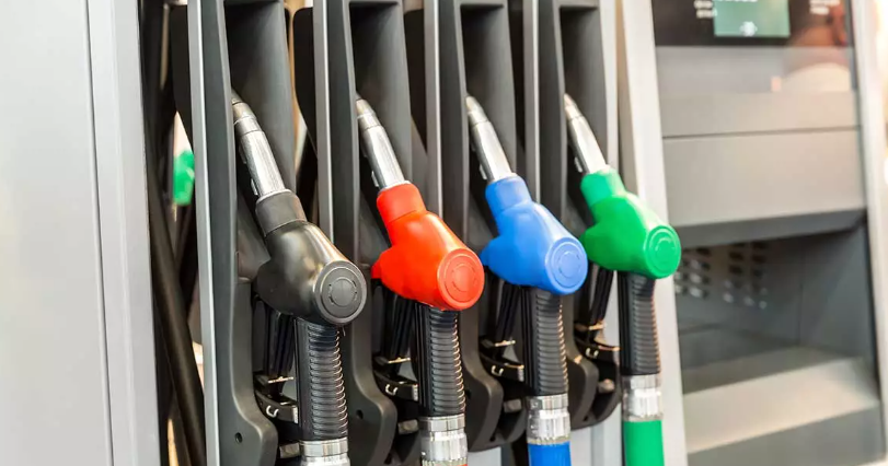 ¡TOME NOTA! Gasolina súper recibe leve rebaja, pero aumentan de precio los demás combustibles