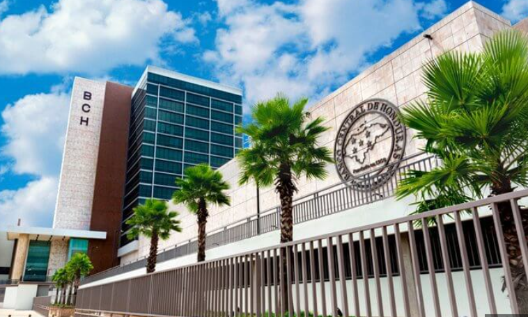 Rebeca Santos: acuerdo con el FMI apoyará importantes reformas estructurales del Gobierno