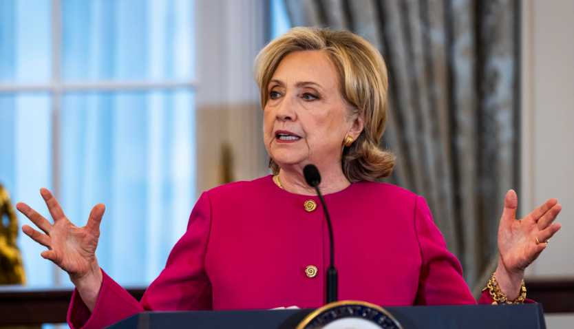 Hillary Clinton, sobre la ampliación de la OTAN: “Vladímir, tú mismo te lo buscaste”