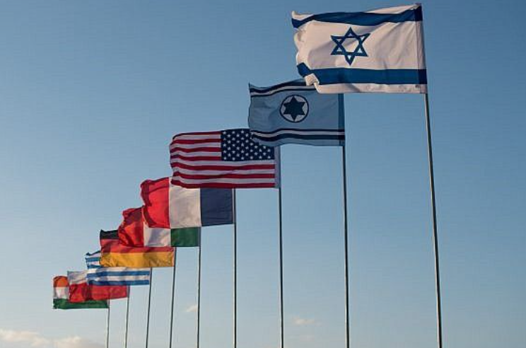 Embajadas en Honduras de EEUU, Alemania e Israel rechazan el uso de imágenes de Hitler para referirse a la situación política actual