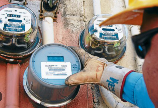 Analistas instan a suspender subsidios de la ENEE por incapacidad de la estatal para mantenerlos