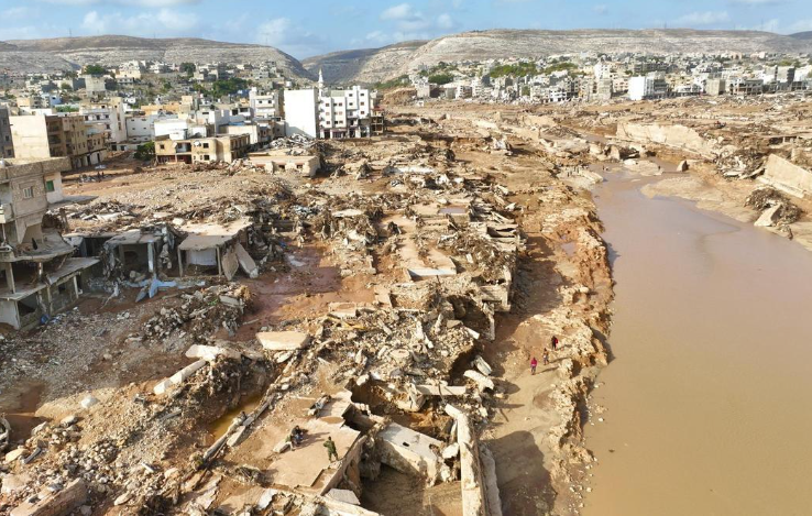 Al menos 10.000 desaparecidos por el ciclón en Libia