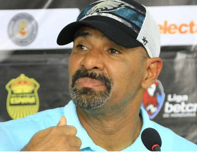 Motagua prescinde de los servicios del técnico Ninrod Medina