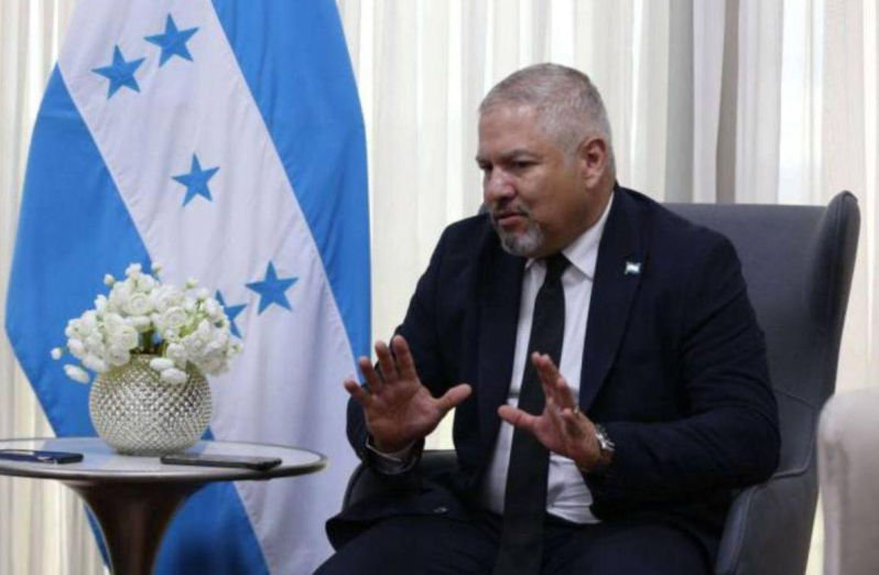 Cancillería desautoriza al Designado Presidencial Salvador Nasralla, para hablar en nombre de Honduras