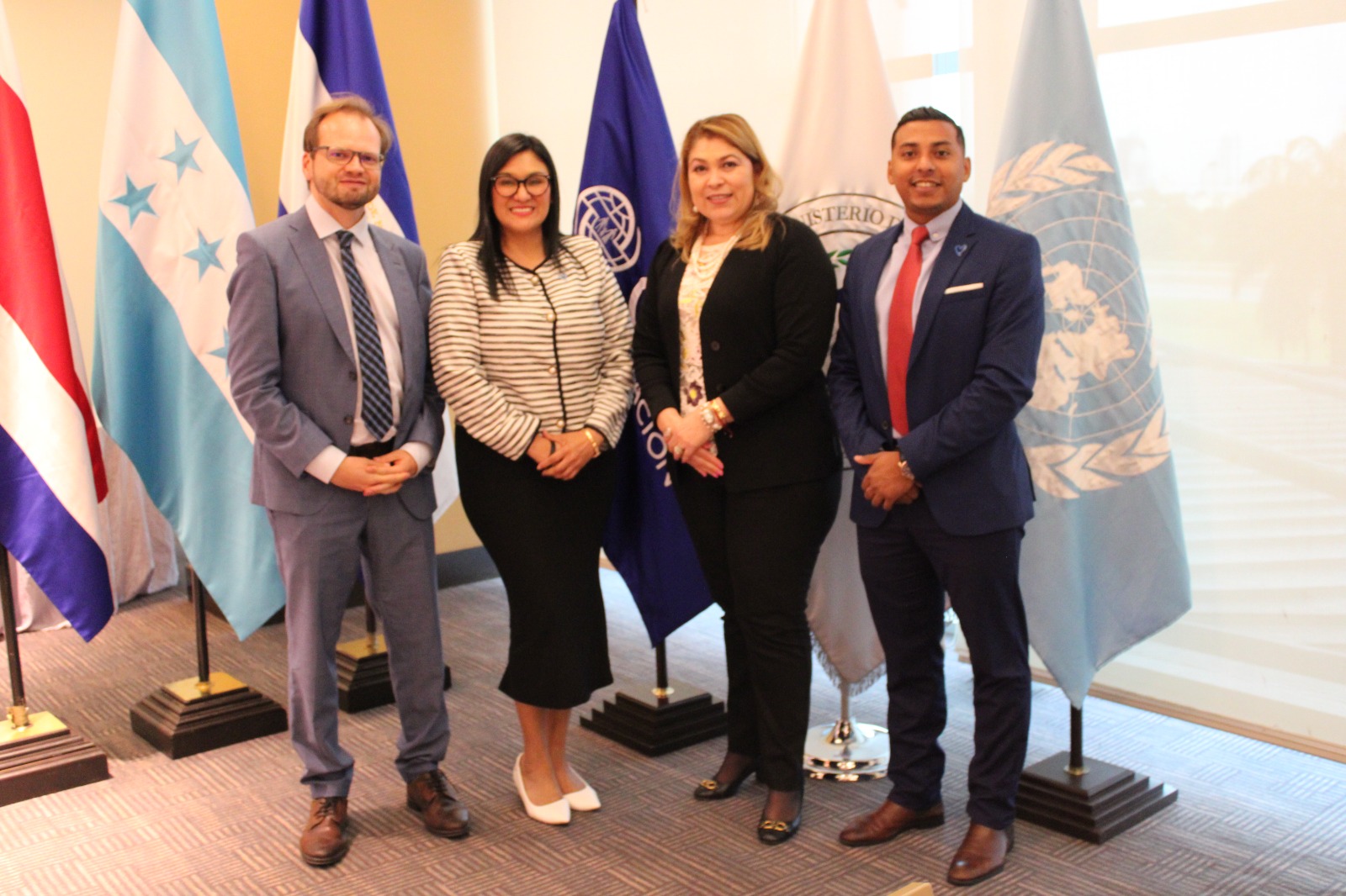 CICESCT: Honduras, es ejemplo entre los países de la región, en la lucha y combate contra la Trata de Personas. CICESCT: Honduras, es ejemplo entre los países de la región, en la lucha y combate contra la Trata de Personas.