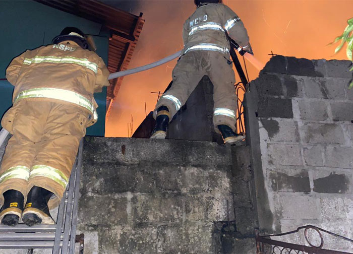 Incendio consume taller de ebanistería en SPS