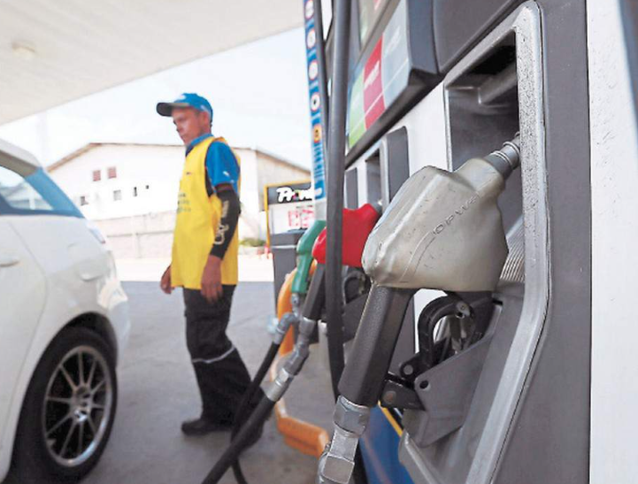 ¡BUENAS NOTICIAS! Más de 3 lempiras bajarán las gasolinas a partir del lunes ¡BUENAS NOTICIAS! Más de 3 lempiras bajarán las gasolinas a partir del lunes