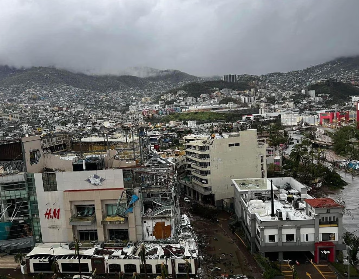 México: Destrucción sin precedentes en Acapulco tras el paso del huracán Otis México: Destrucción sin precedentes en Acapulco tras el paso del huracán Otis