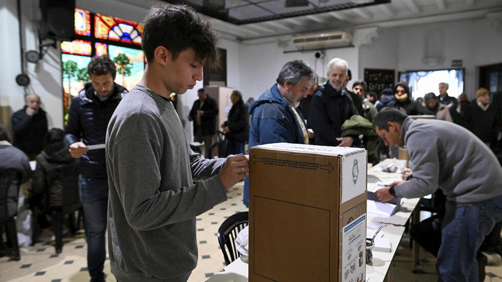 La participación de votantes en las elecciones de Argentina alcanza el 44.4% La participación de votantes en las elecciones de Argentina alcanza el 44.4%