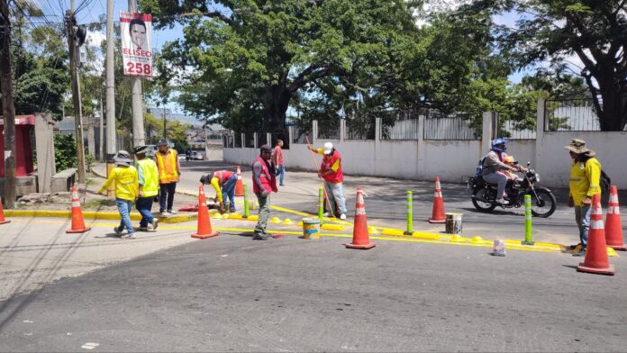 El Feriado Morazánico será aprovechado para hacer trabajos de bacheo y señalización vial en Tegucigalpa