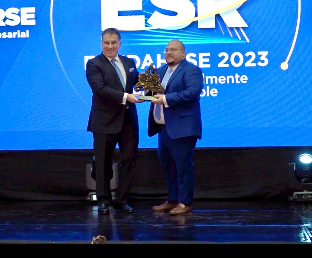 Tigo recibe reconocimiento por sus programas de responsabilidad social y sostenibilidad digital