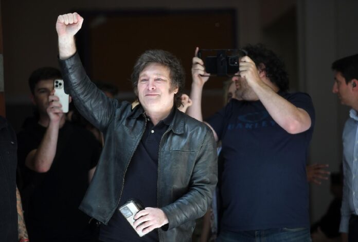 Milei, el «rey león» que ha dado un zarpazo histórico en Argentina Milei, el «rey león» que ha dado un zarpazo histórico en Argentina