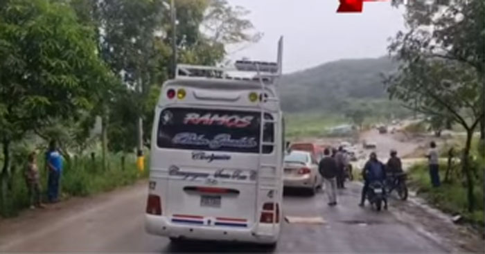 Crecida del río Aruco deja varias comunidades incomunicadas en Copán