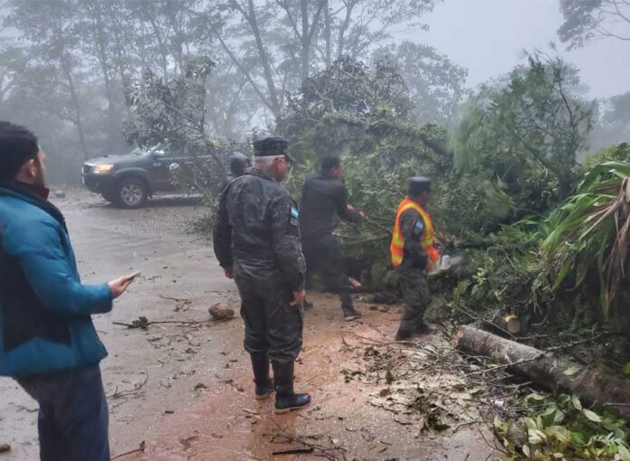23 comunidades incomunicadas en Santa Bárbara