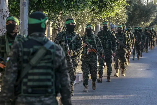 Israel detiene a decenas de supuestos miembros de Hamás