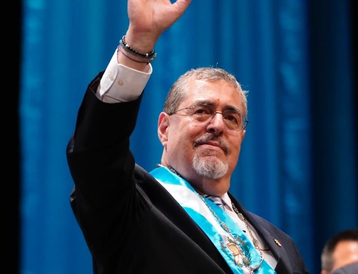 Bernardo Arévalo, investido presidente de Guatemala