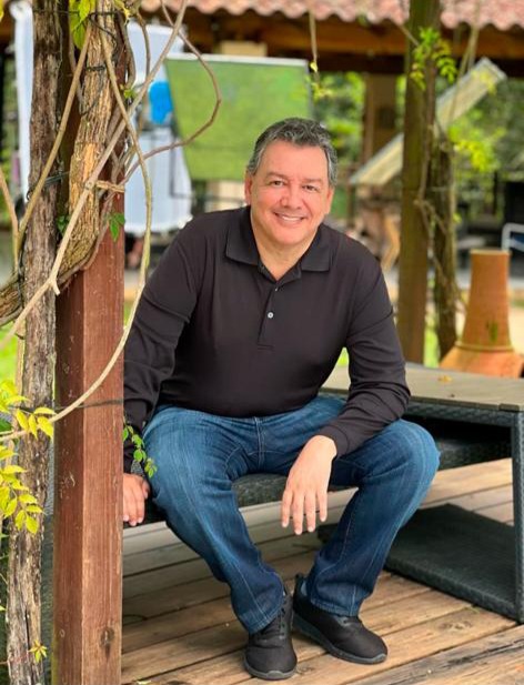 Chano Rivera decide desafiliarse del Partido Nacional