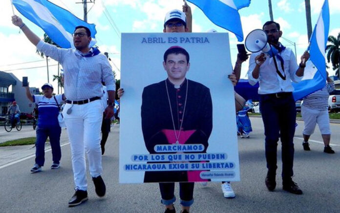 EEUU exige a Daniel Ortega que libere «inmediatamente» al obispo Rolando Álvarez